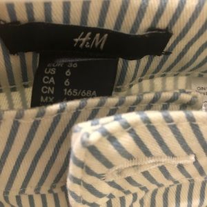 H&M Shorts - H&M stripped shorts❄️ H&M Shorts - H&M stripped shorts❄️